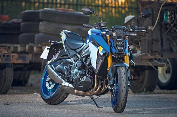 Updated Suzuki Gsx S1000 Gets Engine Styling And Spec Boost For 10 999 Mcn