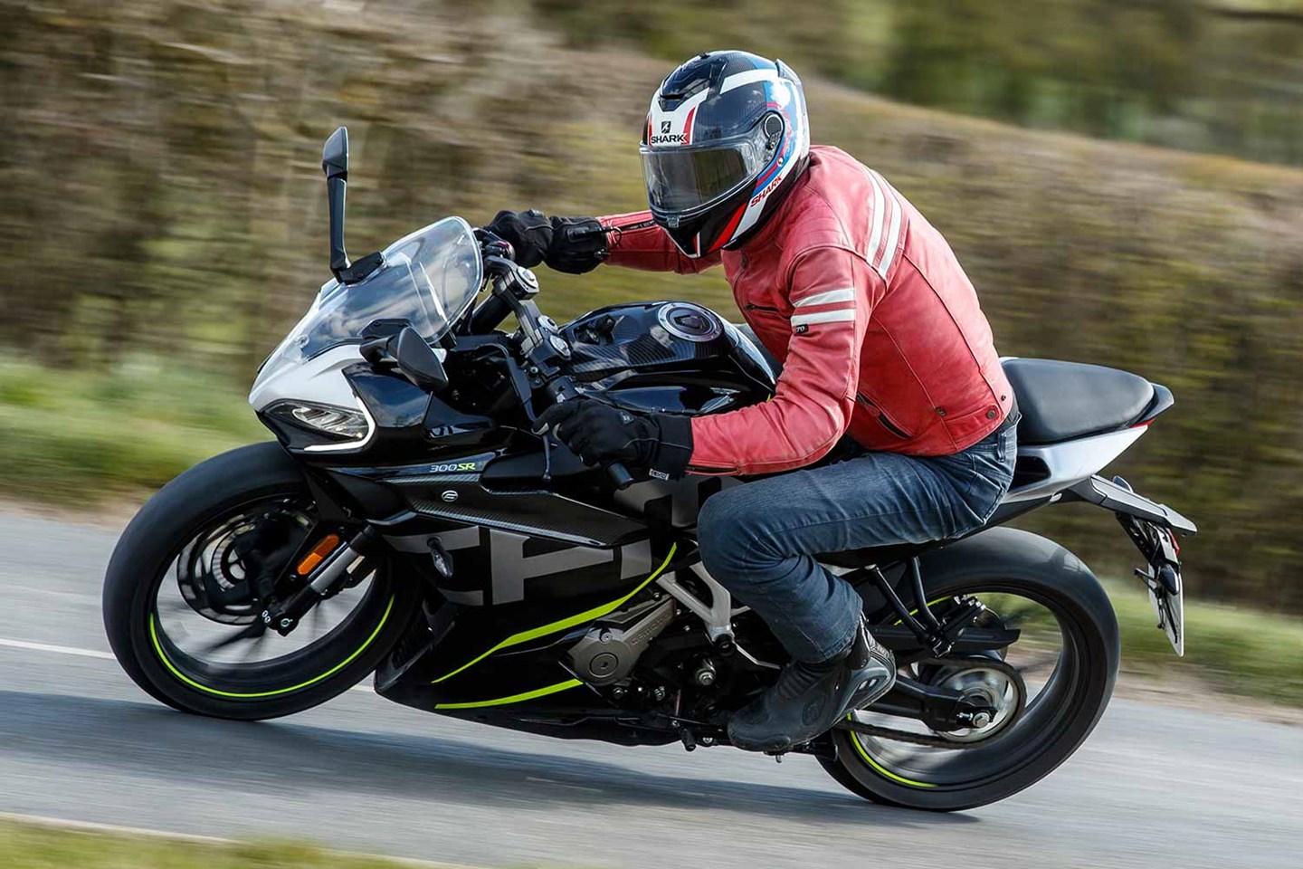 CF MOTO 300SR (2021 - on) Review | MCN