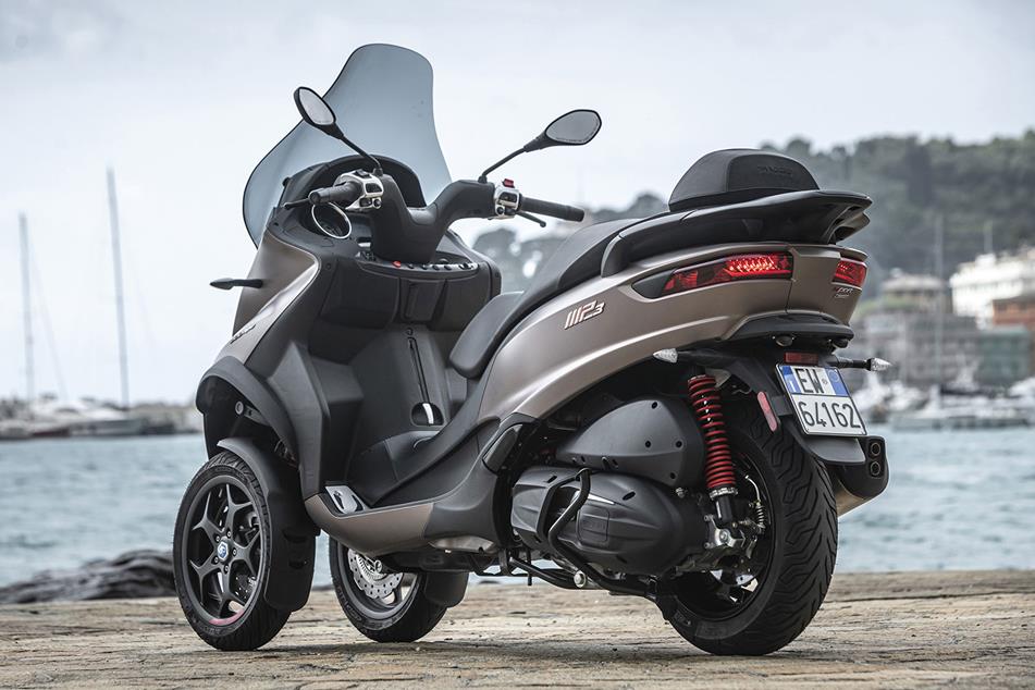 New 400 Hpe Sport Model Joins Piaggio's MP3 Line-up For 2021 | MCN