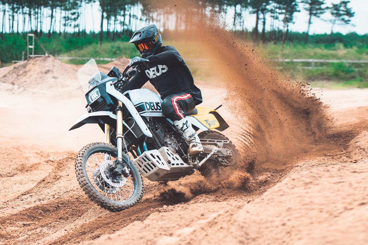 Yamaha Ténéré ready to rally: Deus turn middleweight adventure bike into a  retro Dakar machine | MCN