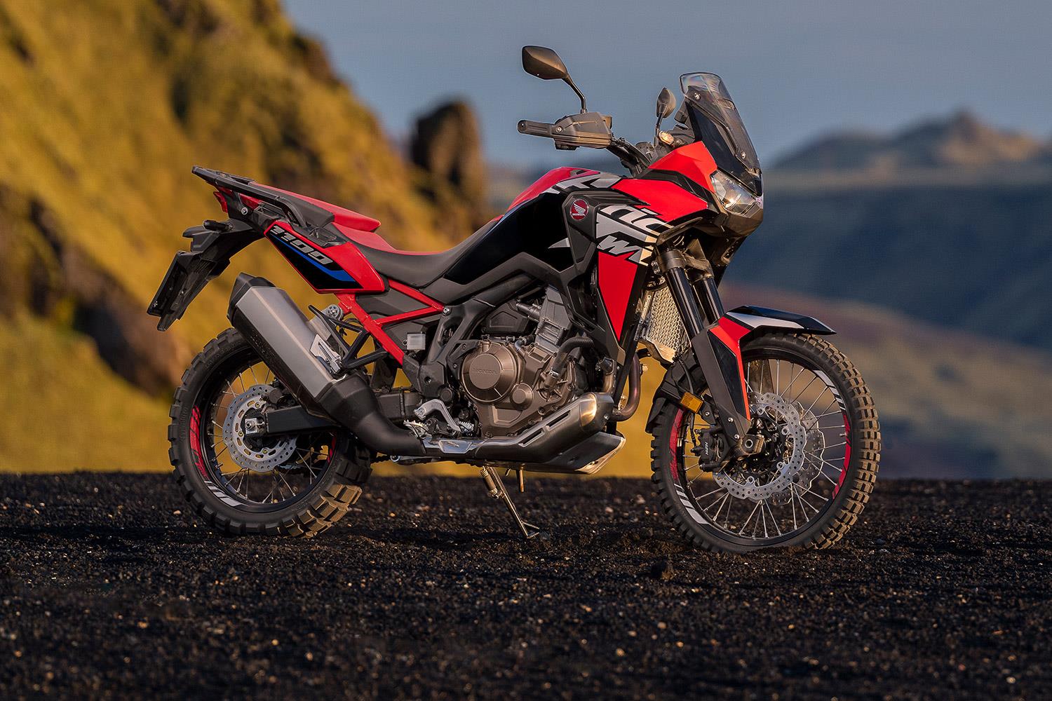 Honda Africa Twin Models Updated For 22 Mcn