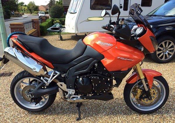 Triumph Tiger 1050 Triumph Tiger 1050