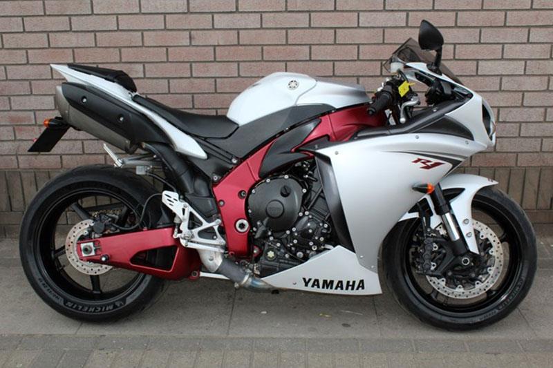 Yamaha R1 motorcycle for sale