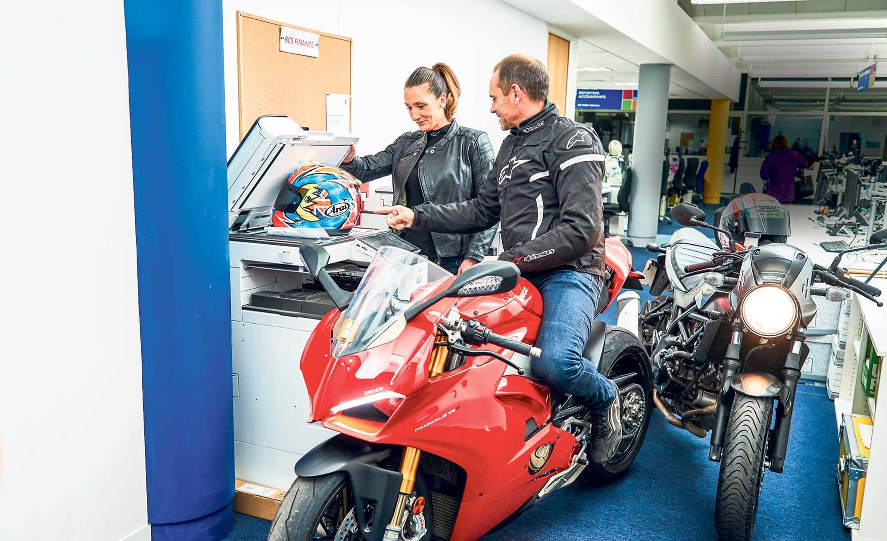 The SV visits the MCN office without owner Dan The SV visits the MCN office without owner Dan