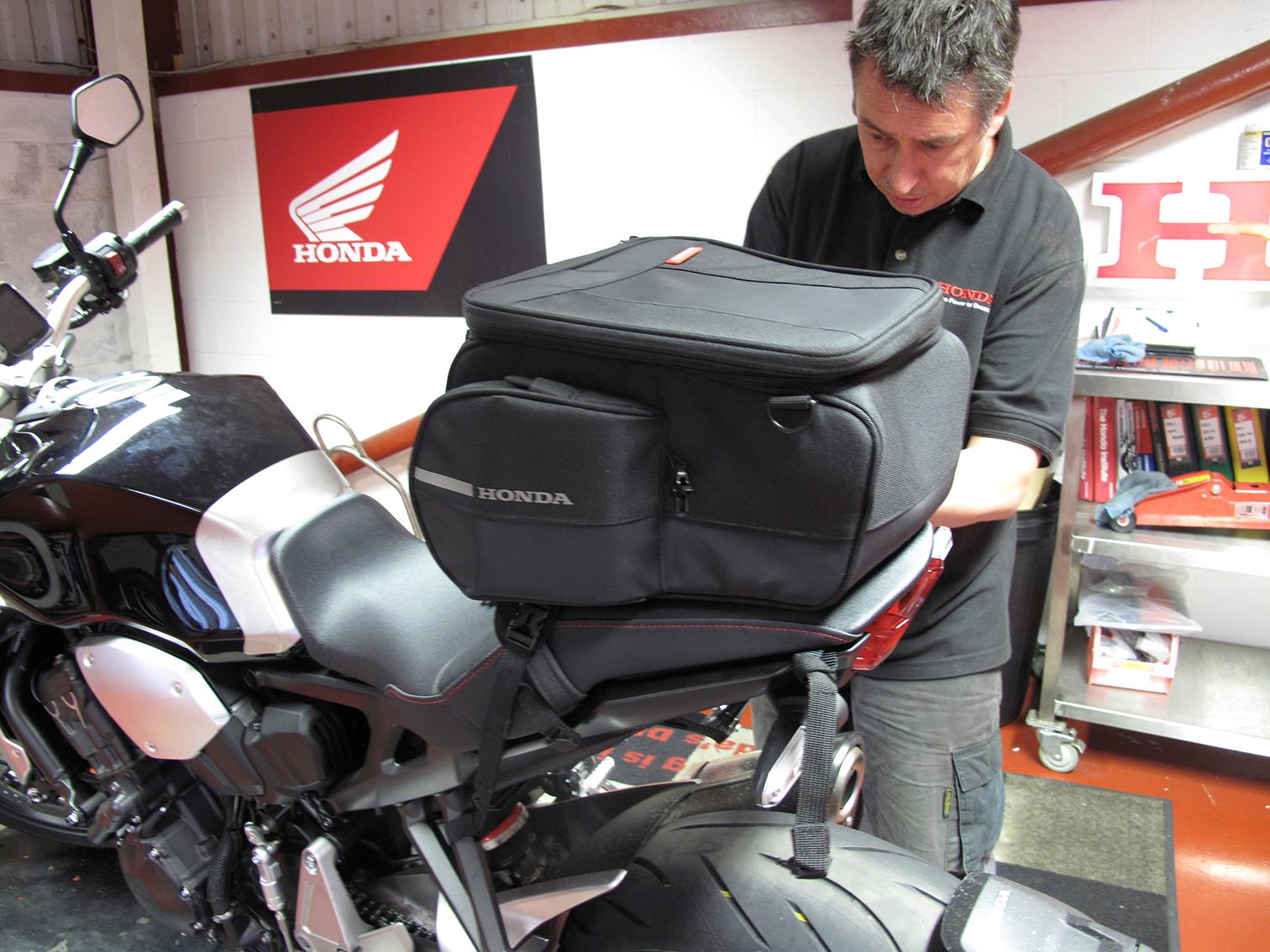 Honda's CB1000R+ tail pack is expandable Honda's CB1000R+ tail pack is expandable