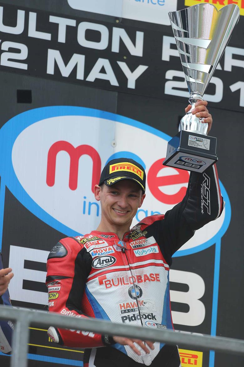 Richard Cooper wins at Oulton Park Richard Cooper wins at Oulton Park