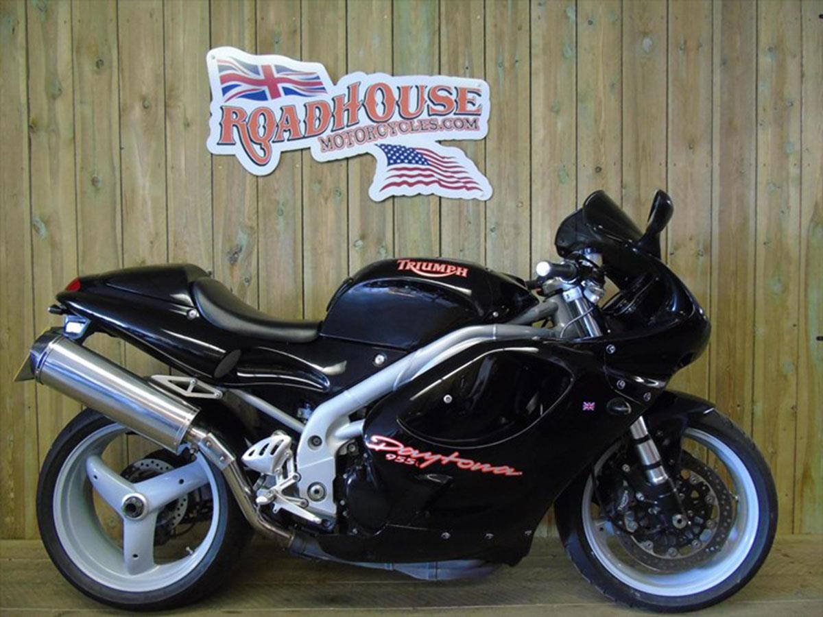 Triumph Daytona 955i for sale Triumph Daytona 955i for sale