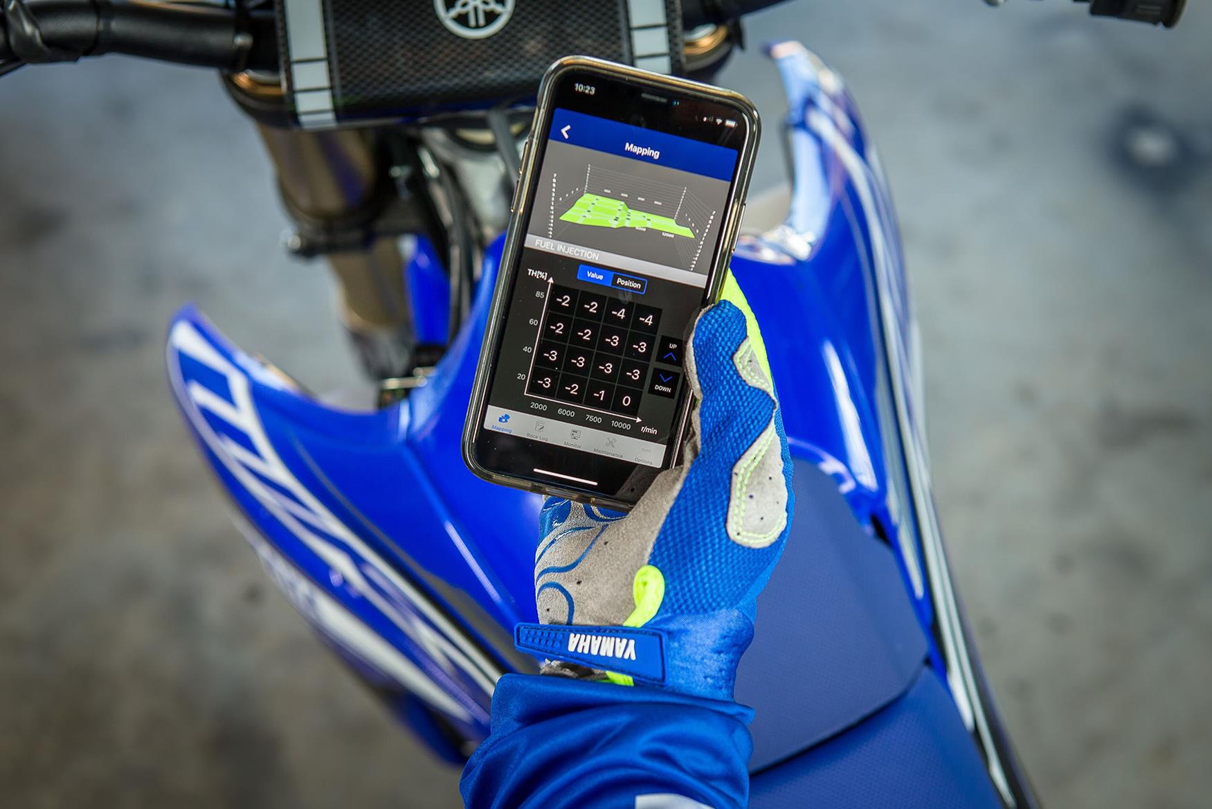 Engine mapping can be altered using a smartphone app with the race kit Engine mapping can be altered using a smartphone app with the race kit