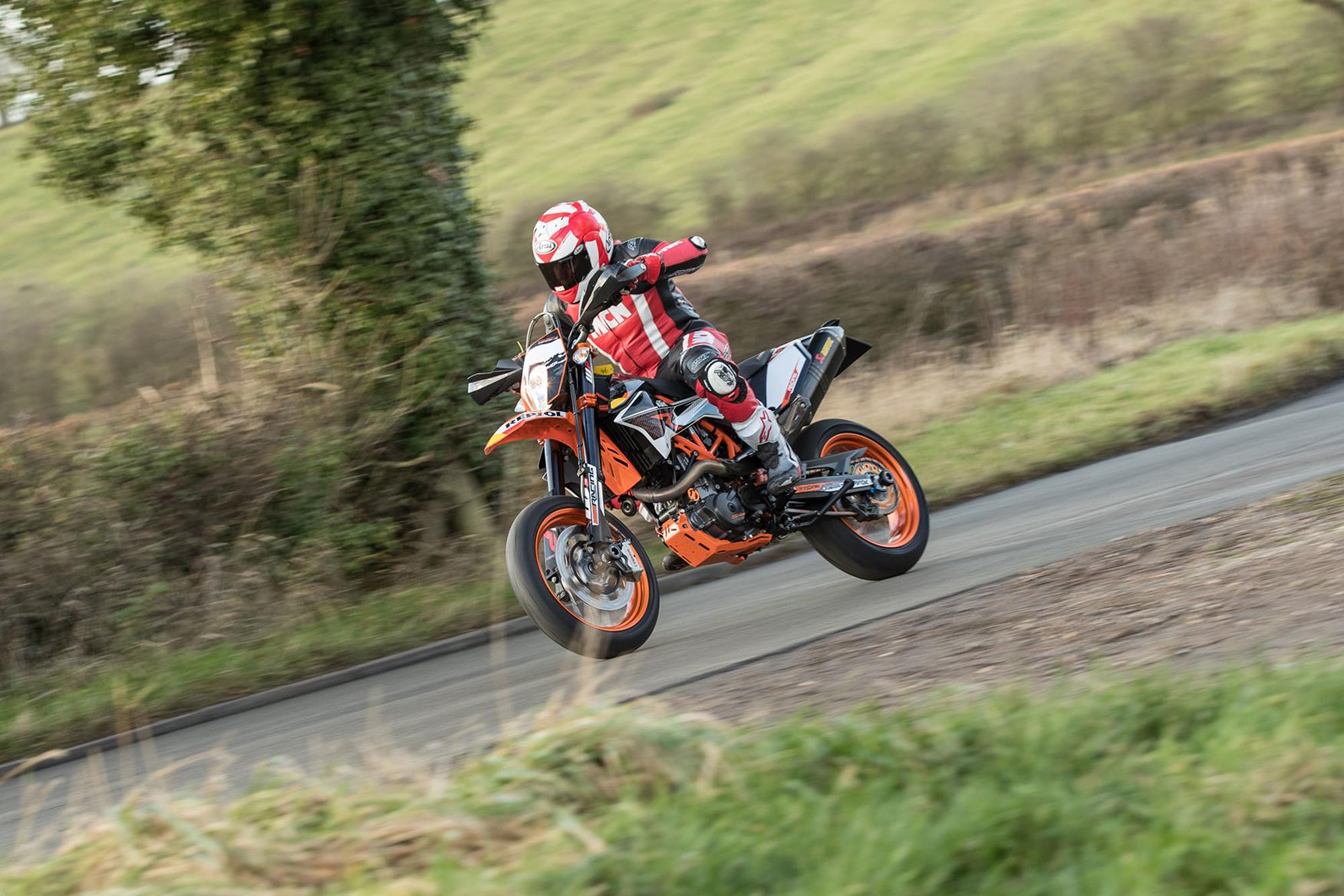 ktm 699 smc r