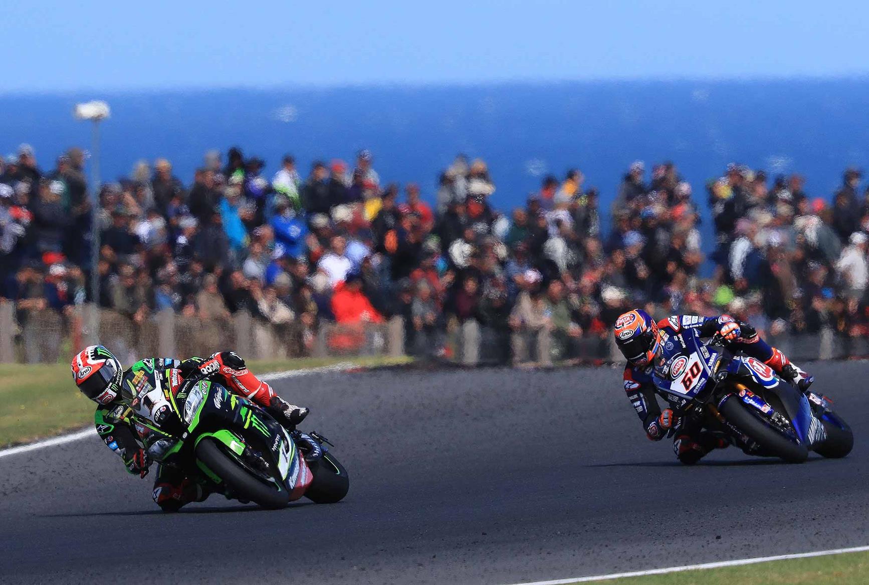 Rea battles Van der Mark at in Australia Rea battles Van der Mark at in Australia
