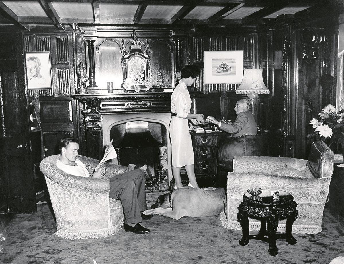 Mike Hailwood at home with his millionaire father Stanley Mike Hailwood at home with his millionaire father Stanley