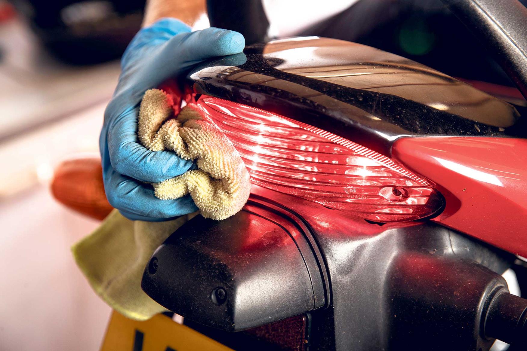 Make sure your rear light is visible Make sure your rear light is visible