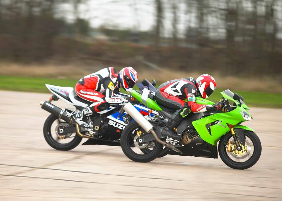 Kawasaki ZX-10 vs Suzuki GSX-R1000