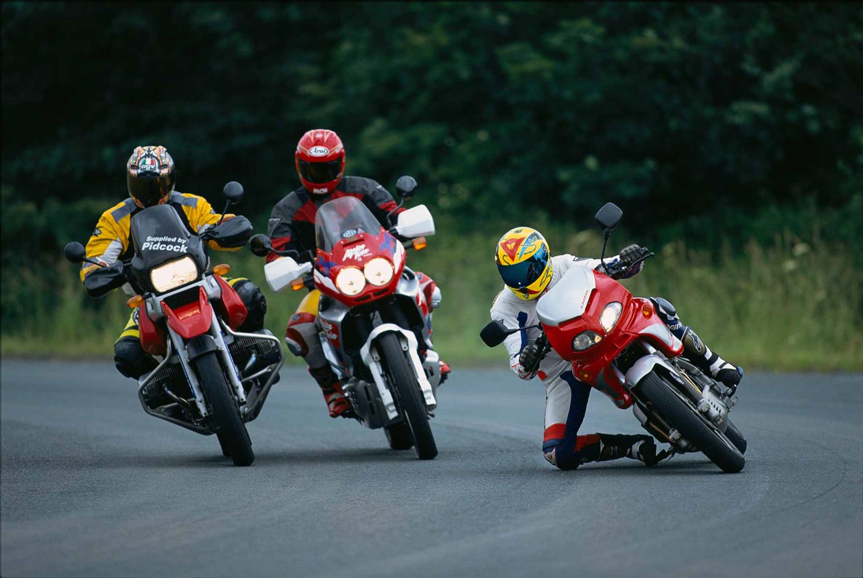 The XRV750 Africa Twin battles its rivals The XRV750 Africa Twin battles its rivals