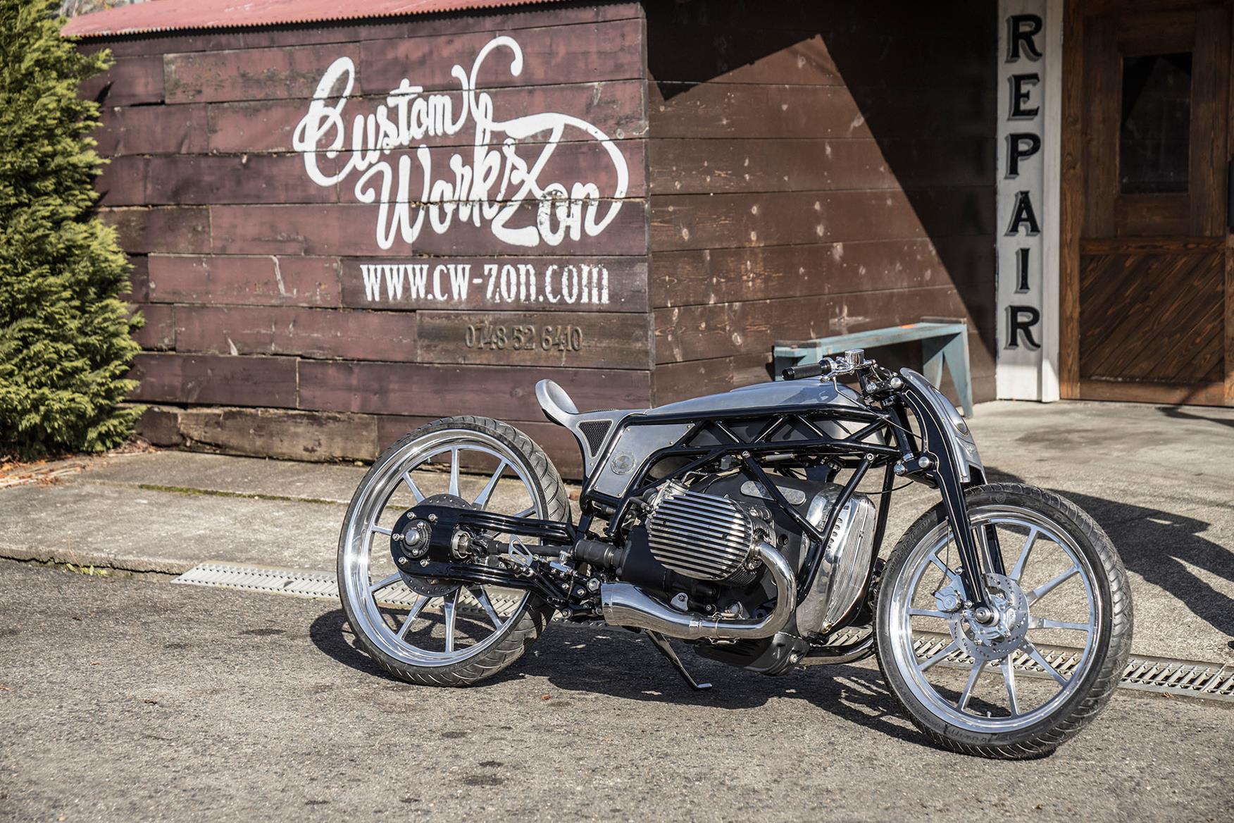 Custom Works Zon BMW Custom Works Zon BMW