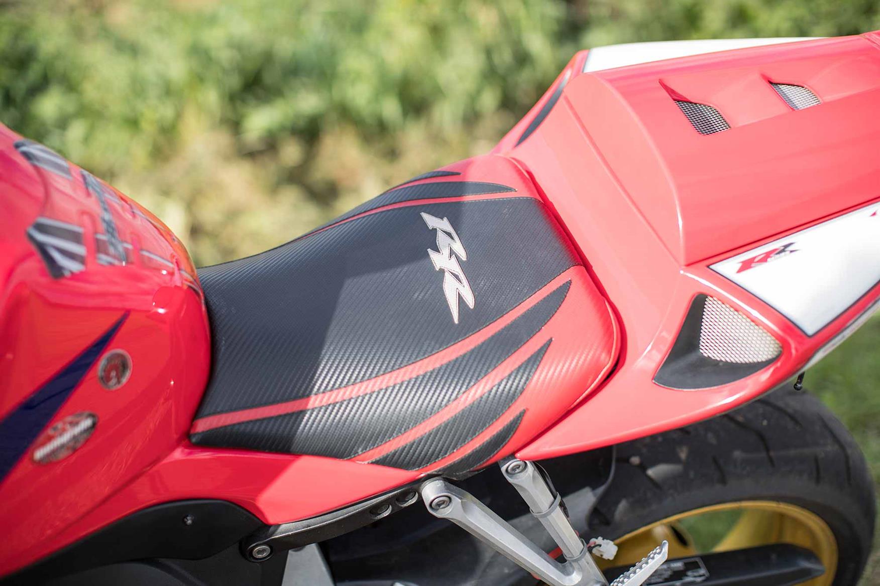 This bike features an aftermarket seat This bike features an aftermarket seat