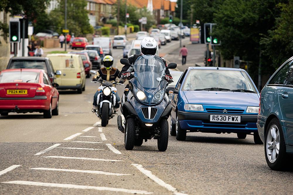 Piaggio MP3 in traffic Piaggio MP3 in traffic
