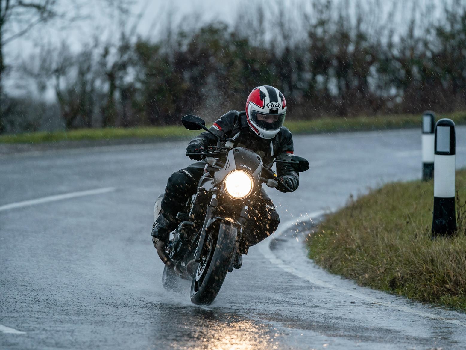 How to ride your motorbike in the rain How to ride your motorbike in the rain
