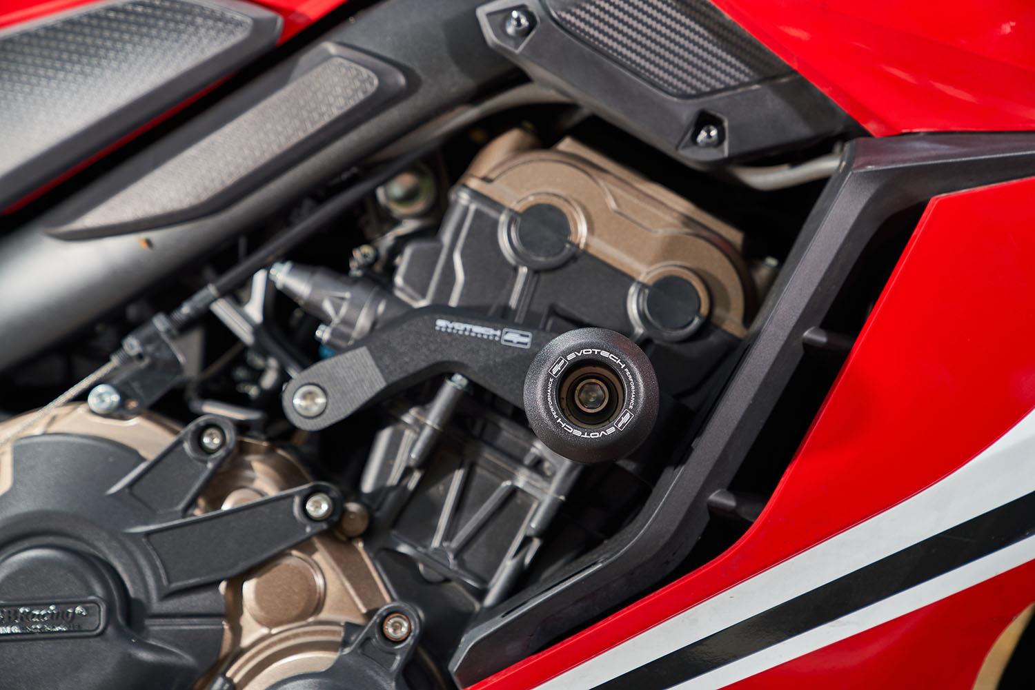 Engine crash bar Engine crash bar