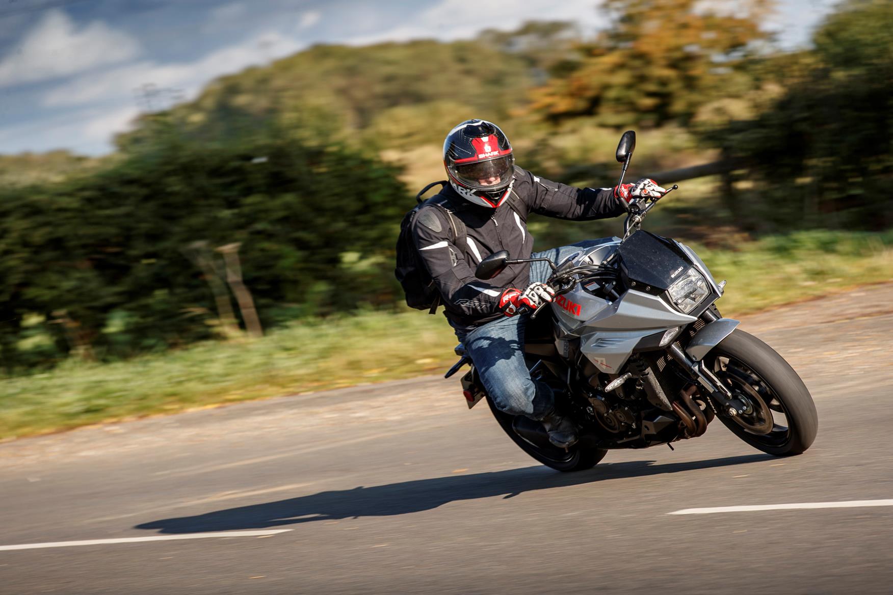 Riding the Suzuki Katana in the countryside Riding the Suzuki Katana in the countryside