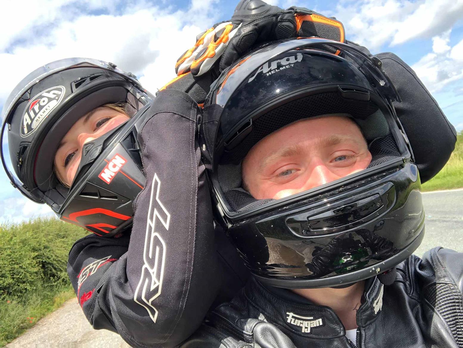 Bagging a selfie on the Kawasaki Versys 1000 SE Bagging a selfie on the Kawasaki Versys 1000 SE