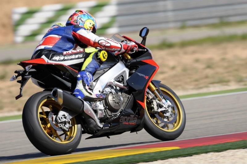 2013 Aprilia RSV4 Factory 2013 Aprilia RSV4 Factory