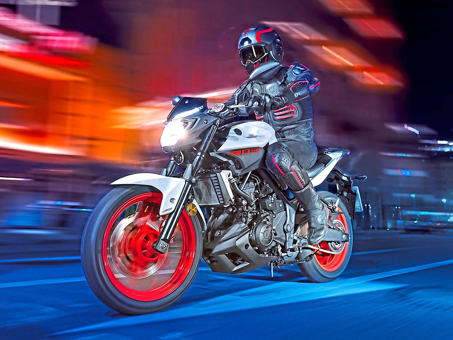 Yamaha MT-03 Yamaha MT-03