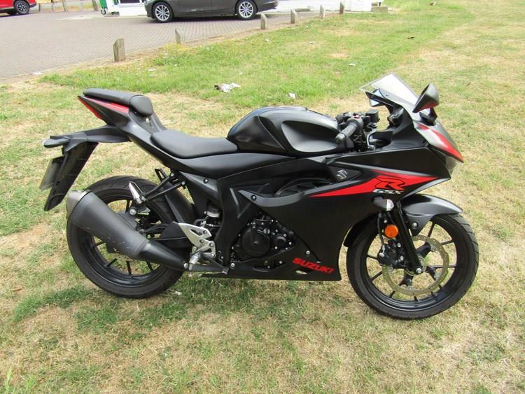Suzuki GSX-R125 for sale Suzuki GSX-R125 for sale