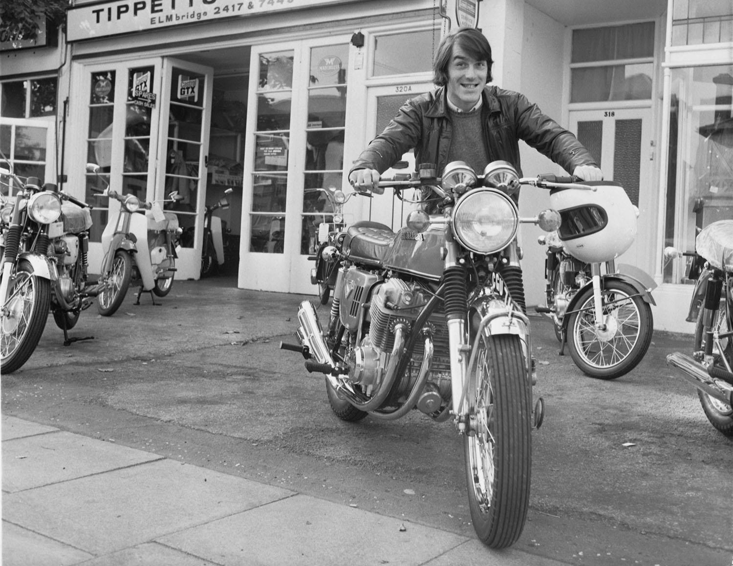 The Earl of Denbigh with 'the Brighton bike' Honda CB750 The Earl of Denbigh with 'the Brighton bike' Honda CB750