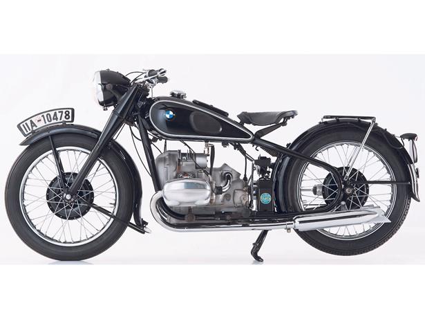 Bmw Wave Their Heritage Wand To Create R18 Classic First Edition Mcn
