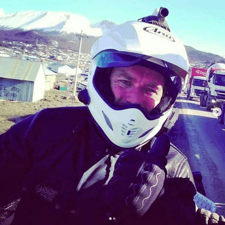 Ewan McGregor poses during the ride Ewan McGregor poses during the ride