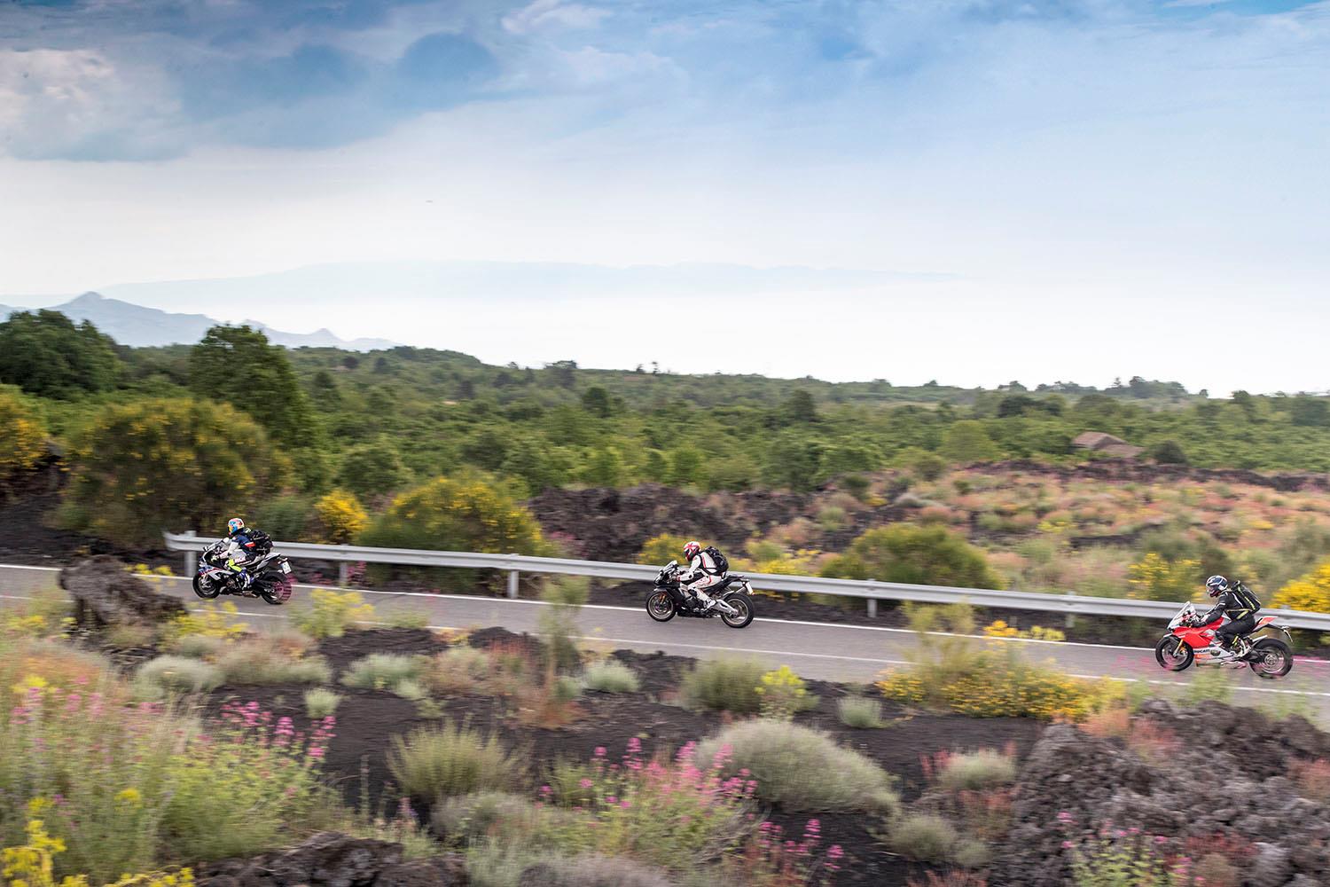 BMW S1000RR, Ducati Panigale V4 S and Aprilia RSV4 1100 in Sicily BMW S1000RR, Ducati Panigale V4 S and Aprilia RSV4 1100 in Sicily
