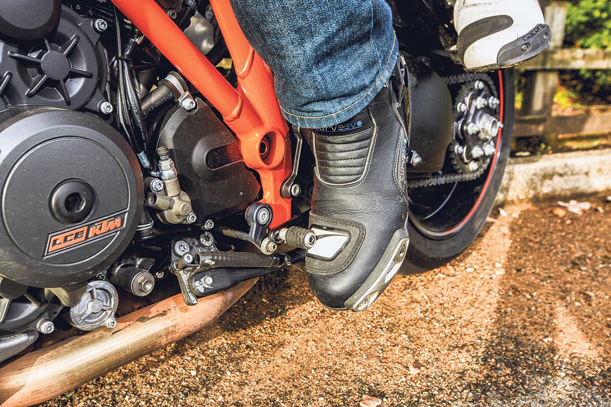 Take care with your gear shifts to keep things smooth Take care with your gear shifts to keep things smooth