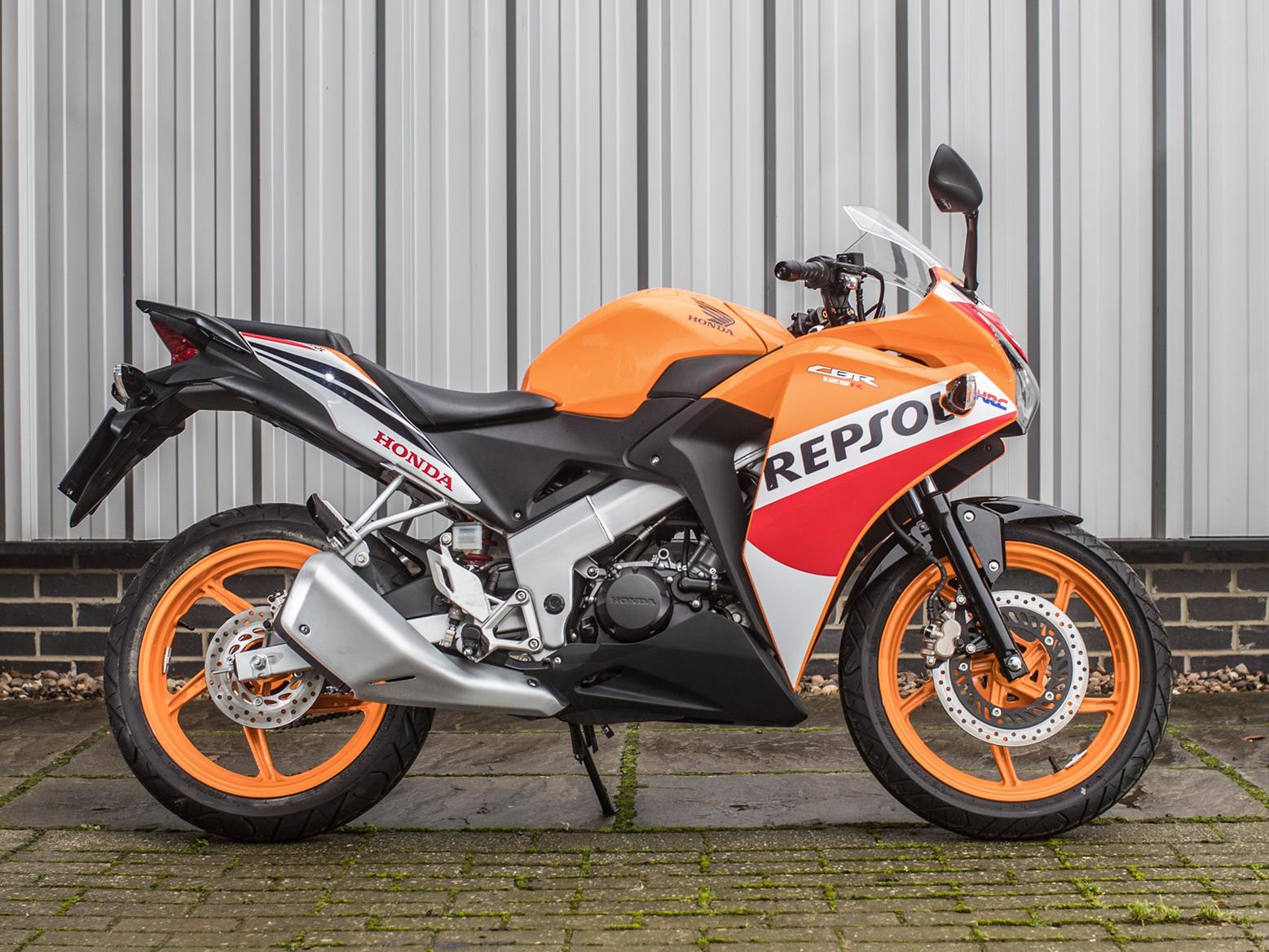 Honda CBR125R Honda CBR125R