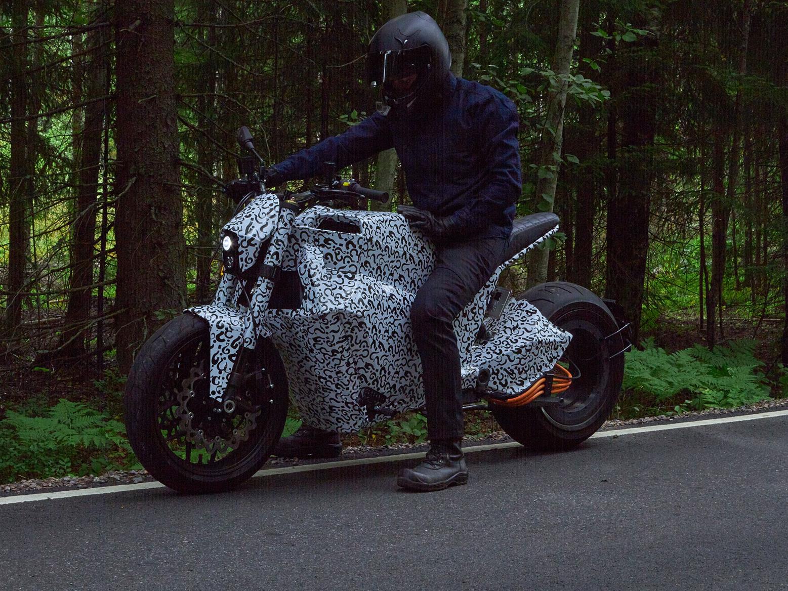 Hubless rear drive unit isn't the only unusual thing about this bike Hubless rear drive unit isn't the only unusual thing about this bike
