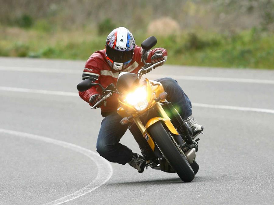 In action on the 2007 Honda CB600F Hornet