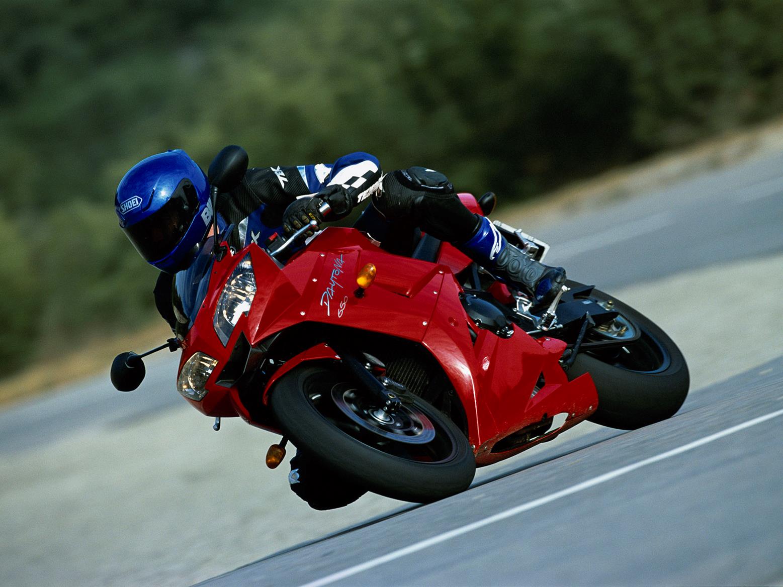 Triumph Daytona 650 Triumph Daytona 650