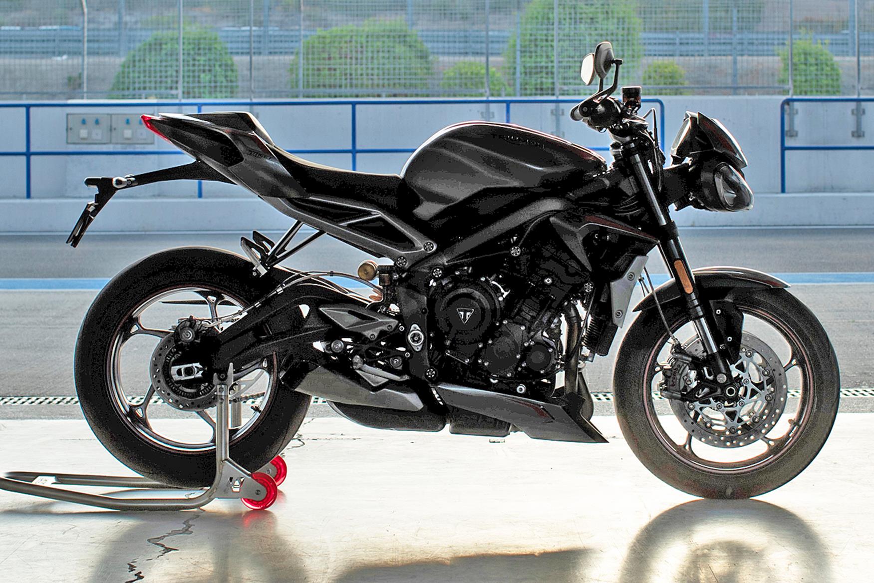 Re-working an image reveals the 2020 Triumph Street Triple RS Re-working an image reveals the 2020 Triumph Street Triple RS