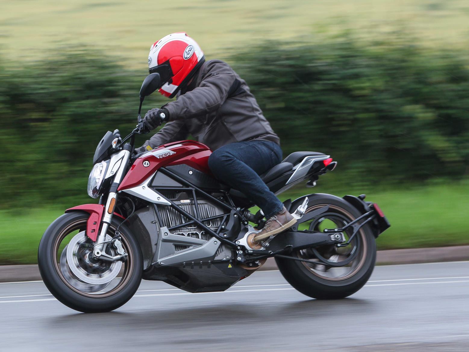 The Zero SR/F goes well, looks good and will save the planet The Zero SR/F goes well, looks good and will save the planet