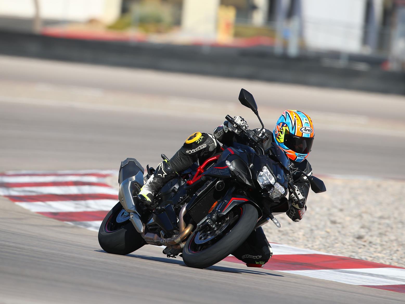 Kawasaki Z H2 in black and green