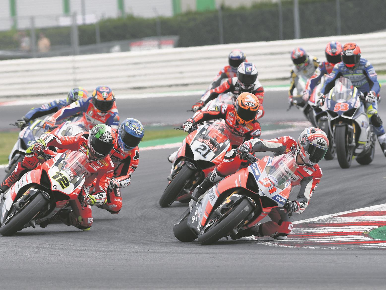 Racers turn aboard Ducati Panigale V4s Racers turn aboard Ducati Panigale V4s