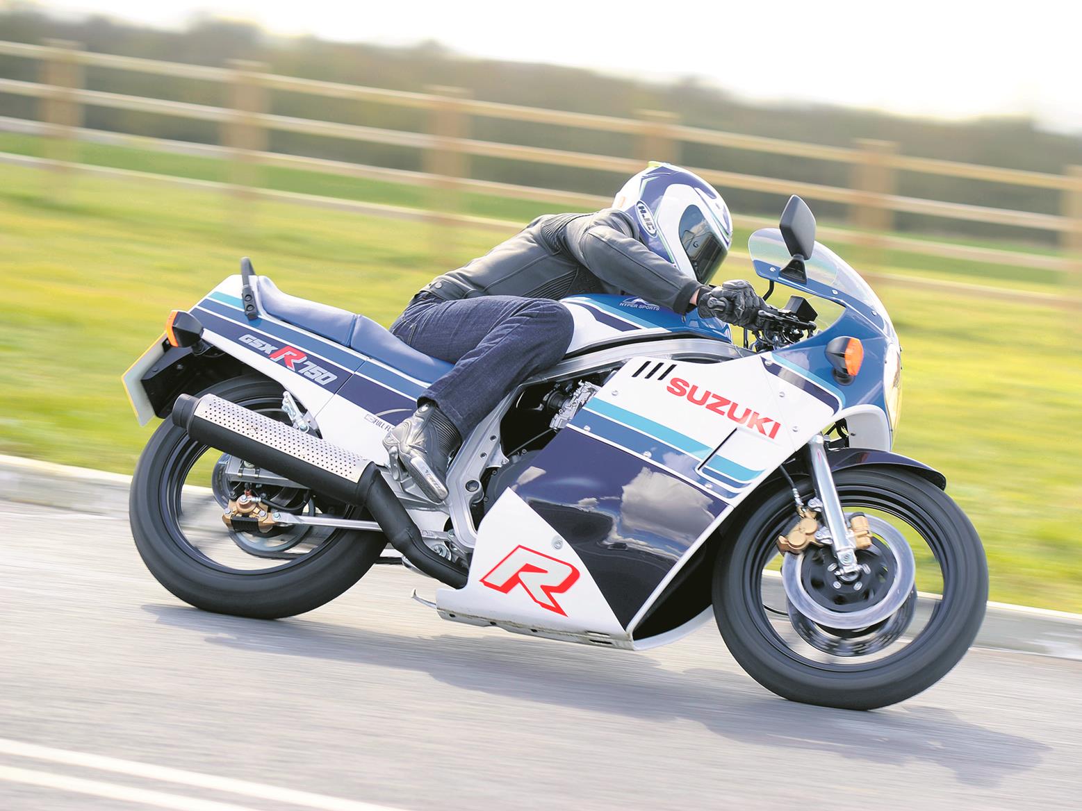 Suzuki GSX-R750 Suzuki GSX-R750