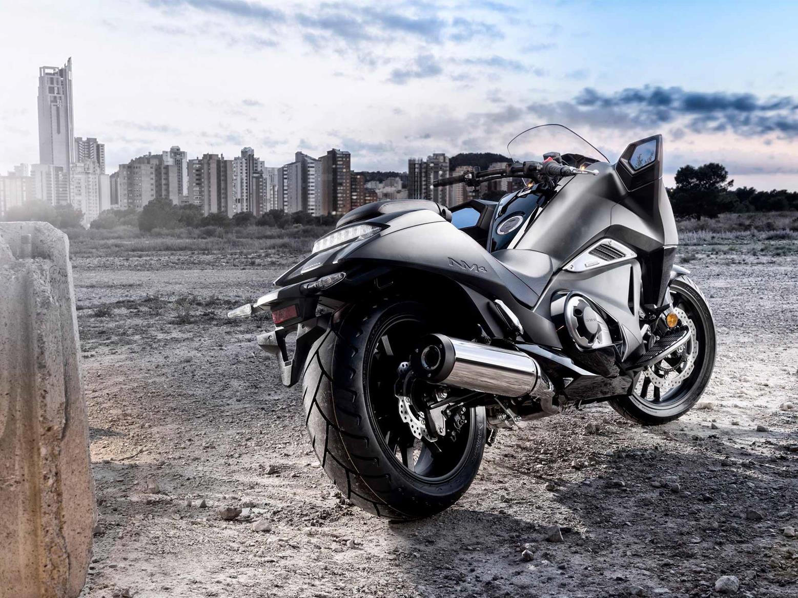 Honda NM4 Vultus rear view Honda NM4 Vultus rear view