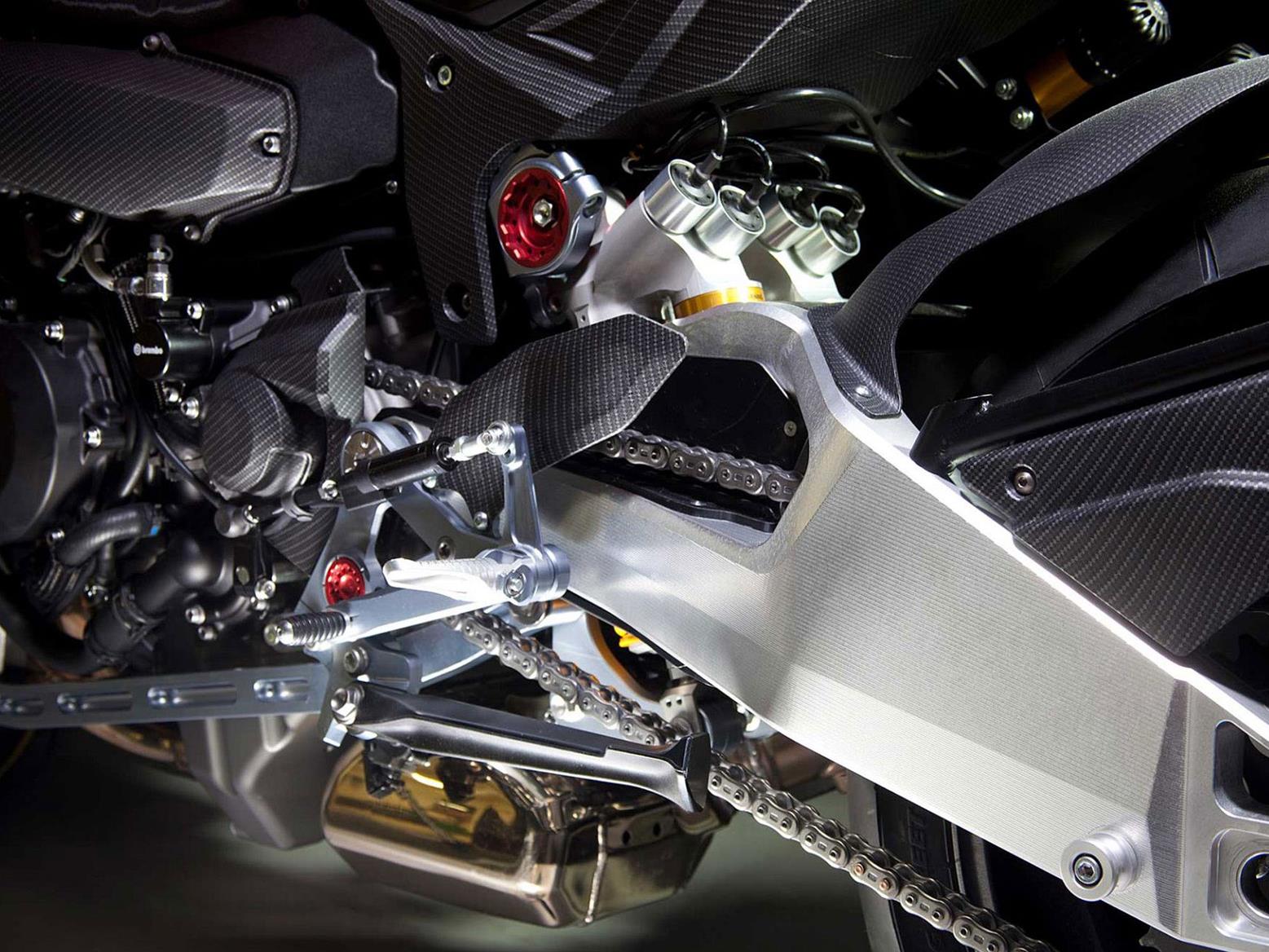 Side-by-side front and rear shocks Side-by-side front and rear shocks