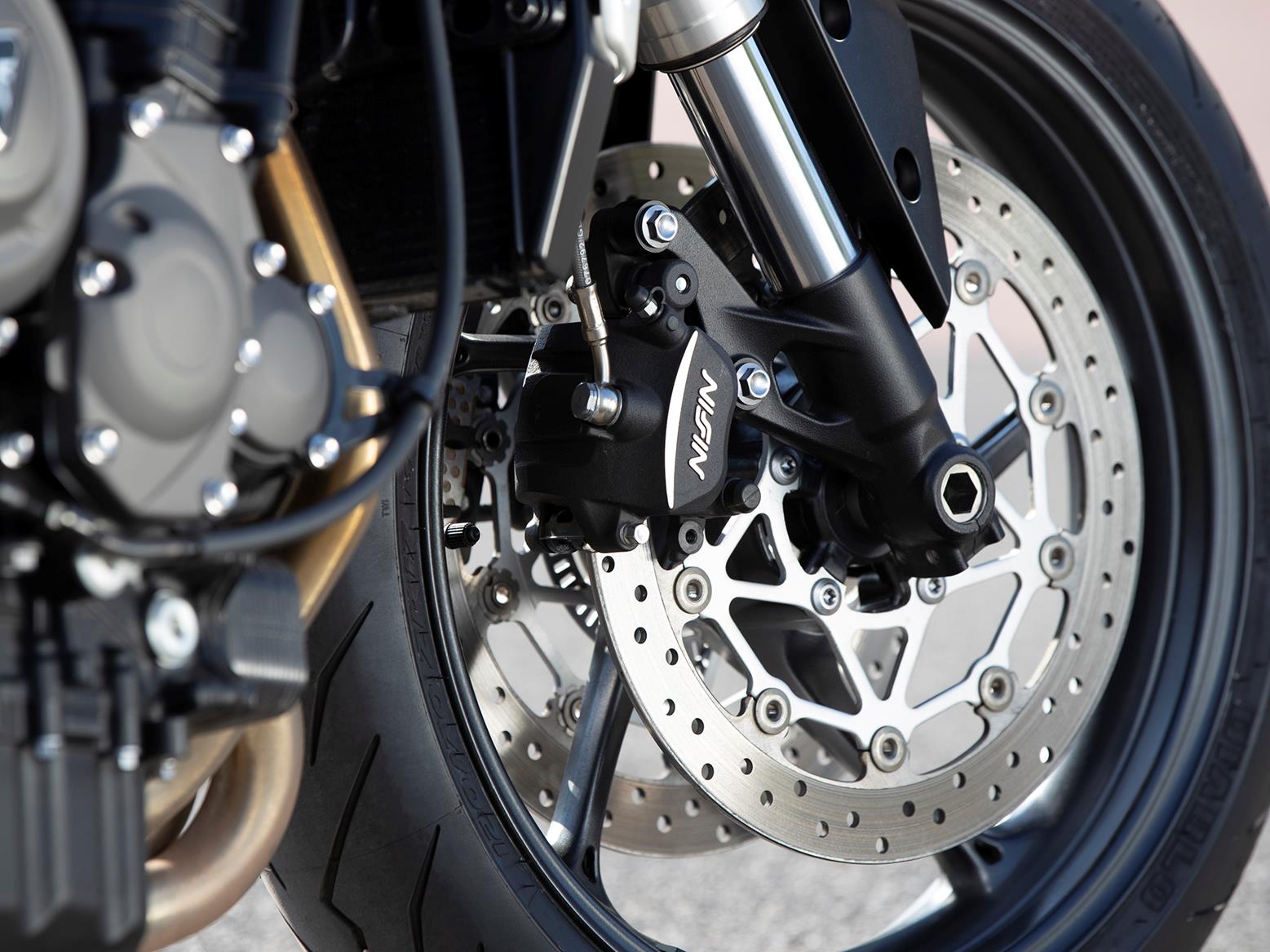 Triumph Street Triple S brakes Triumph Street Triple S brakes