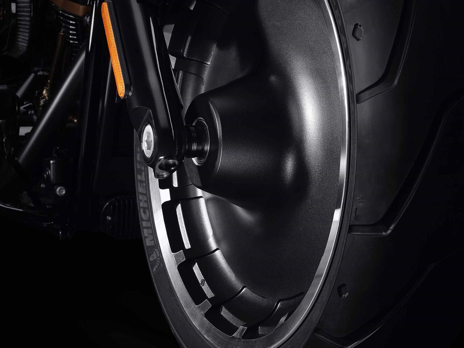 Solid 'Lakester' rims feature on the special Solid 'Lakester' rims feature on the special