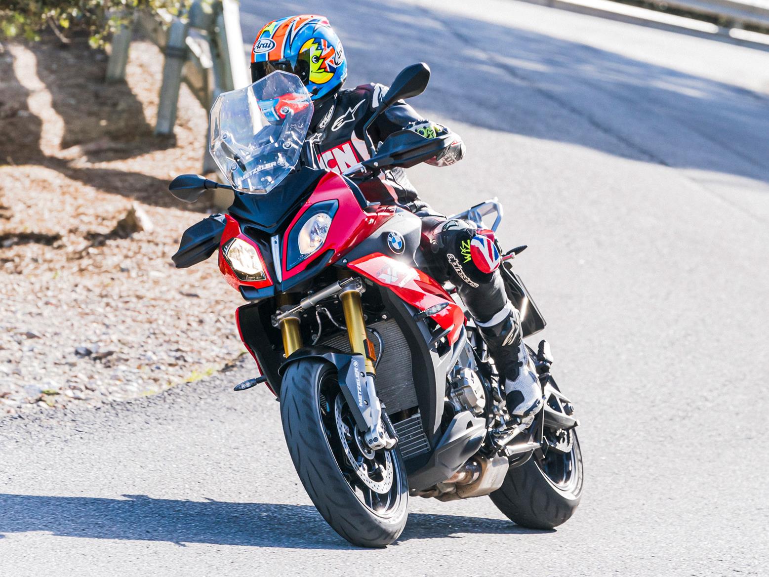 Tyre test: Metzeler M9 RR sports tyre review