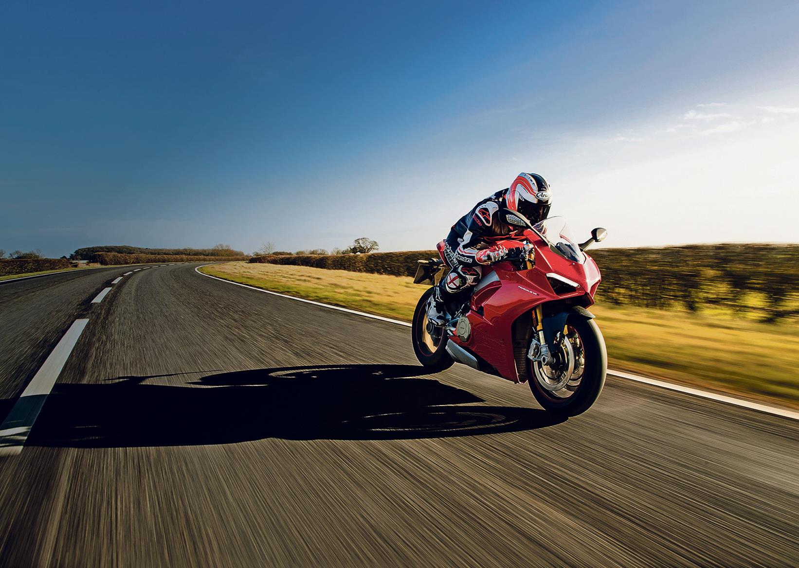 Ducati Panigale V4 arrives Ducati Panigale V4 arrives