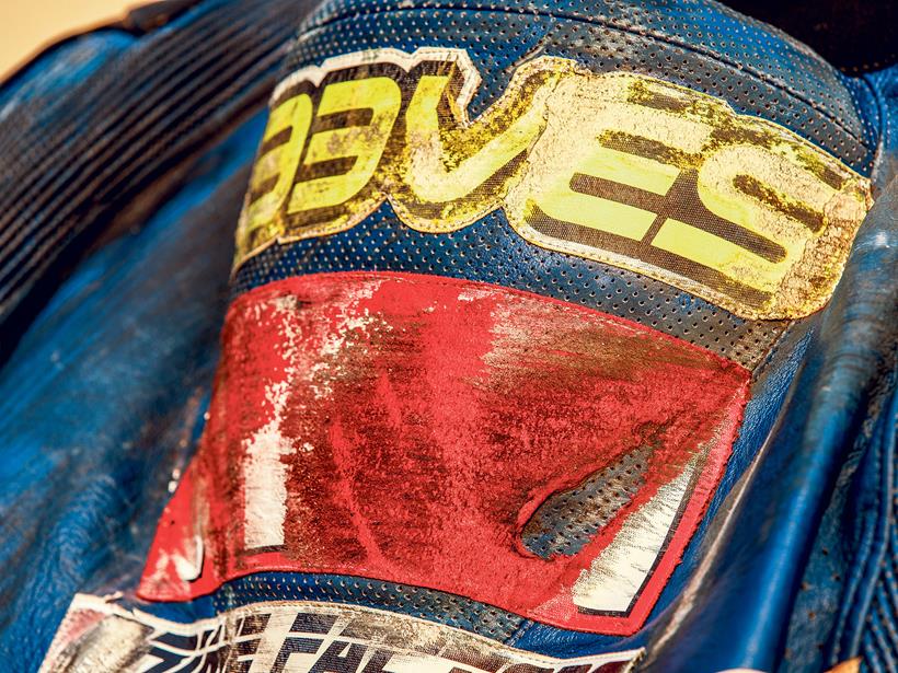 [Imagem: neevesy-crash.jpg]