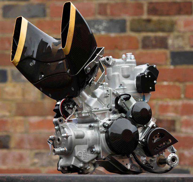 A side view of the Langen 250 two-stroke engine